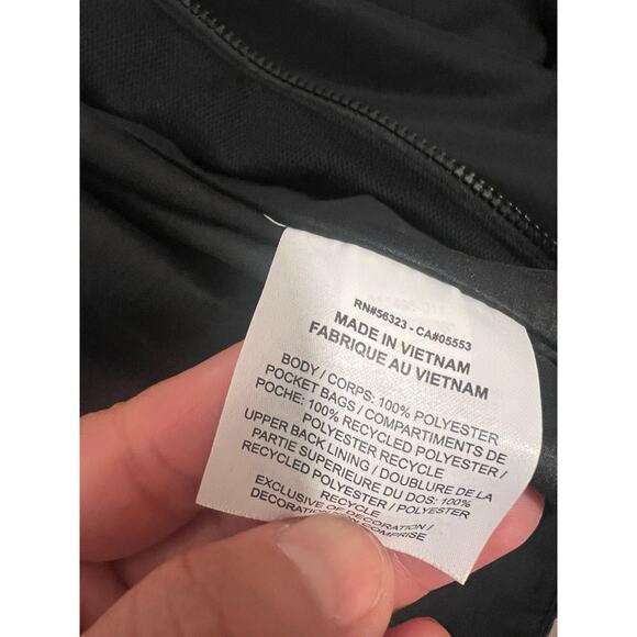 Women’s Nike Zip up Hooded Jacket Medium Athleisure Activewear Workout Black - Picture 6 of 6